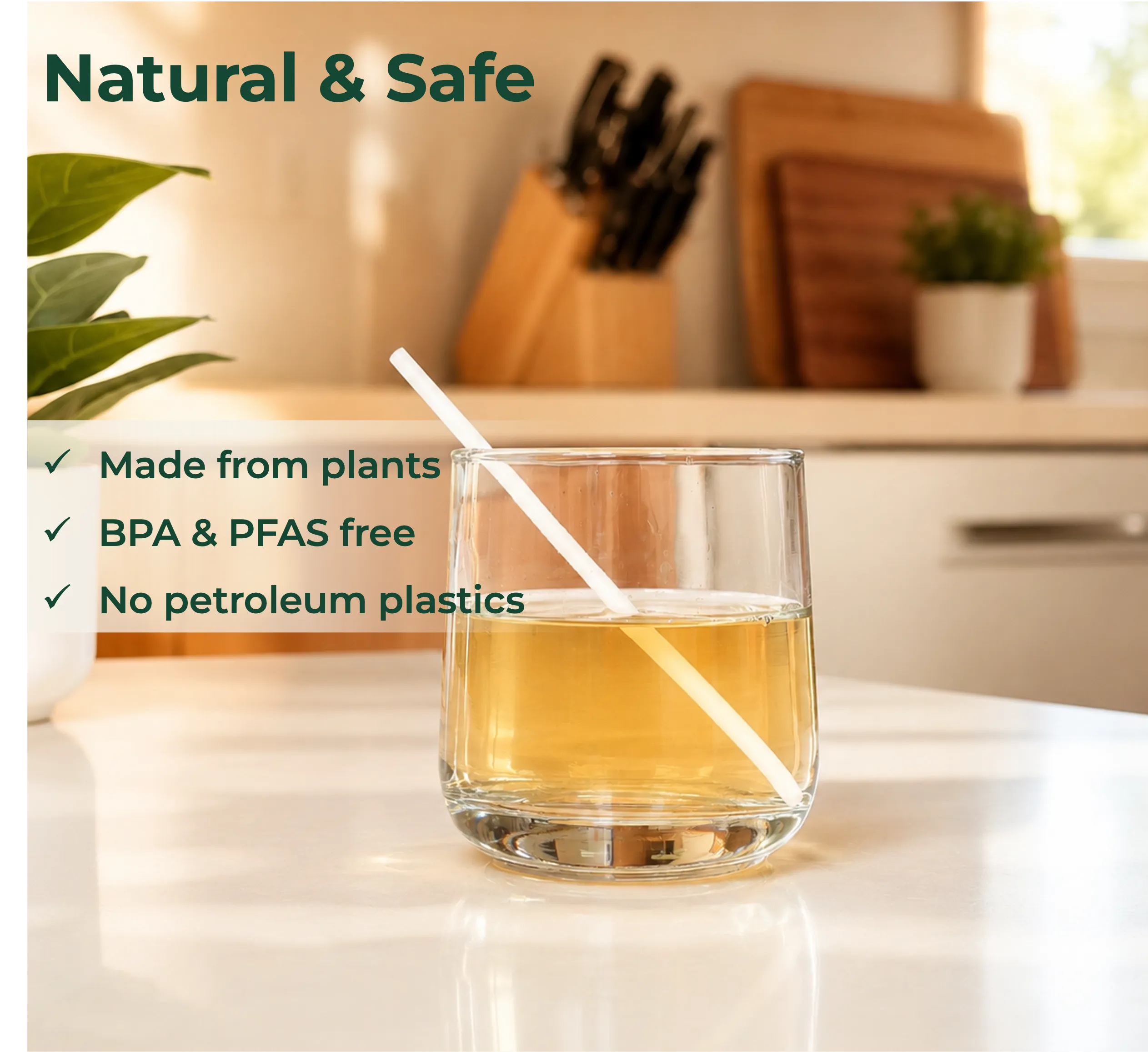 PureStalk 5mm Cocktail Drinking Straws - Plant-Based PHA - 0.20x5.5" (5x140mm) - In Use
